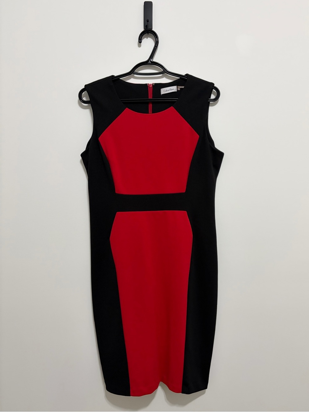 Calvin Klein Sleeveless Midi Dress